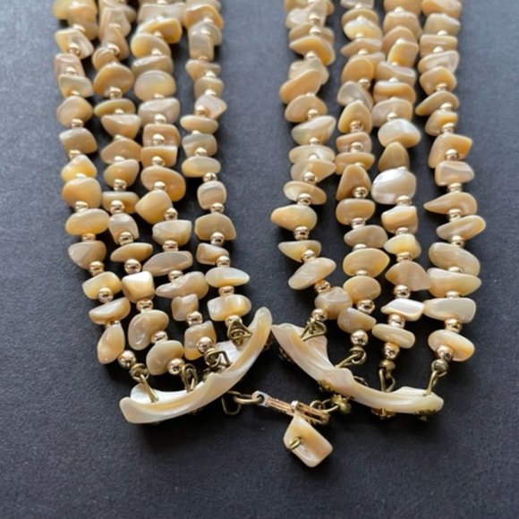 MID-CENTURY Handmade JAPANESE 4 Strand ABALONE SHARD CHOKER + CLASP NECKLACE - Picture 8 of 11
